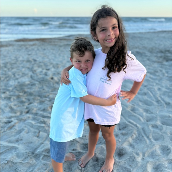 BOUTQ_CHIC IS LIVE!!!!!!!! - Picture 3 of 4